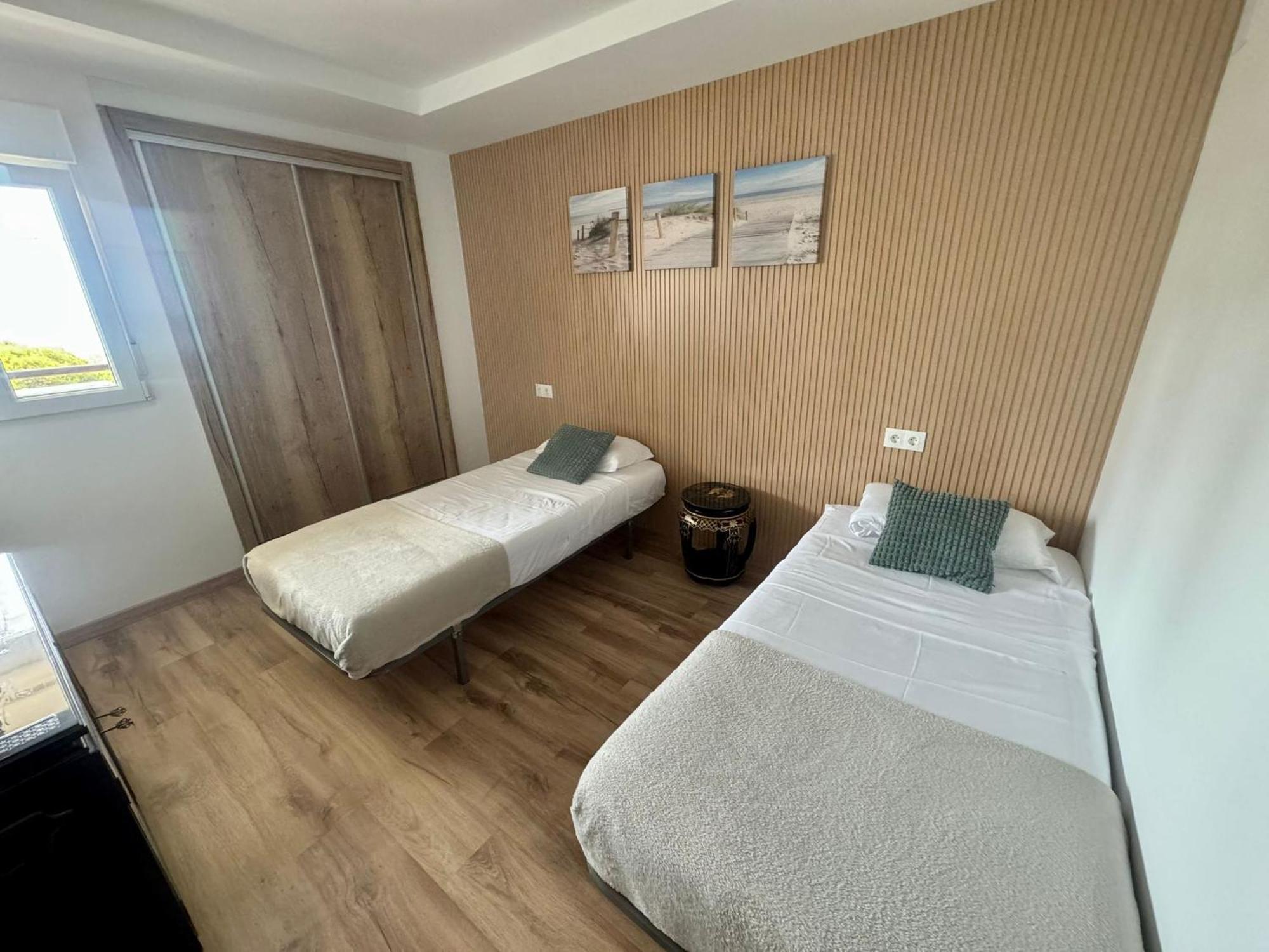 Apartamentos Coastal Haven Бенідорм Екстер'єр фото